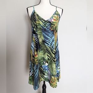 🔴 Green and blue tropical leaf print cami dress size small
